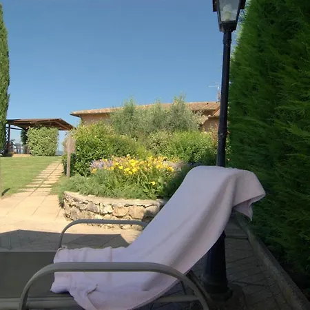 Apartmán Cantagallina Sleeps 2 Pool Wifi T763091 *