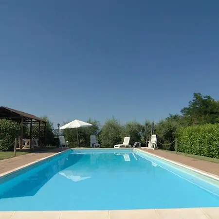 Cantagallina Sleeps 2 Pool Wifi T763091 * Villastrada (Umbria)